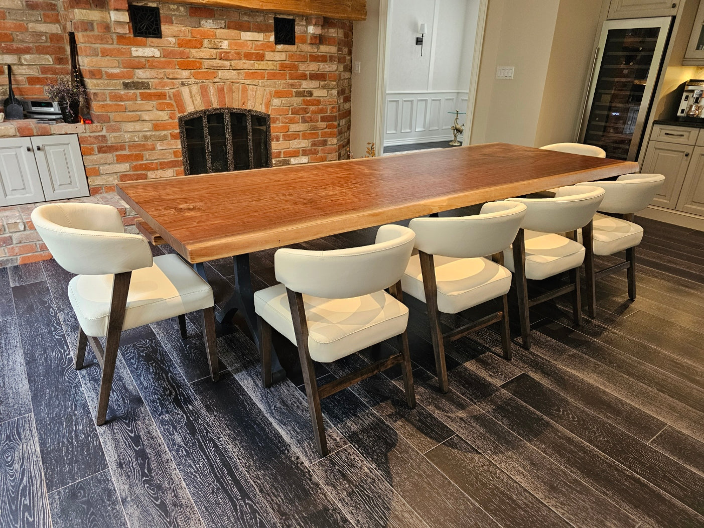 108 x 44